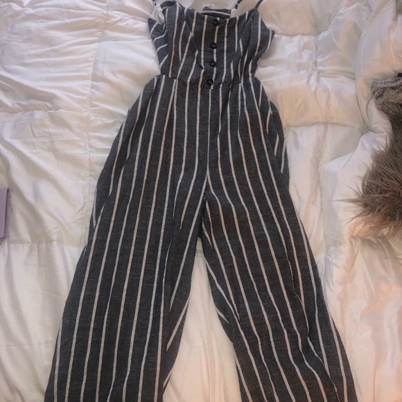 Grey & white stripe linen look jumpsuit - Picture 4 of 4
